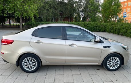 KIA Rio III рестайлинг, 2015 год, 1 050 000 рублей, 4 фотография