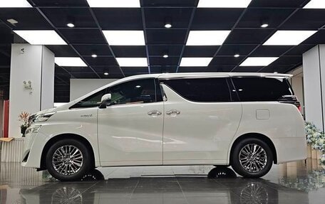 Toyota Vellfire II, 2021 год, 7 090 000 рублей, 4 фотография