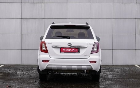 Lifan X60 I рестайлинг, 2013 год, 740 000 рублей, 4 фотография