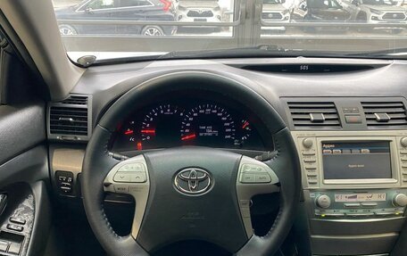 Toyota Camry, 2006 год, 1 100 000 рублей, 11 фотография