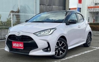 Toyota Yaris, 2021 год, 1 200 000 рублей, 1 фотография