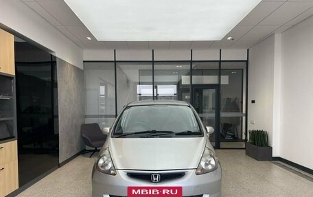 Honda Fit III, 2003 год, 420 000 рублей, 2 фотография