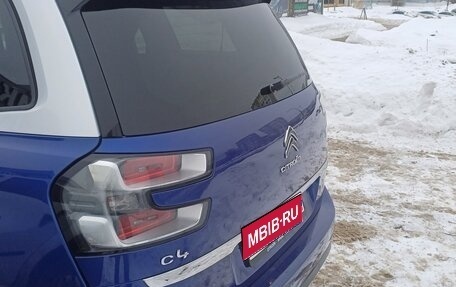 Citroen C4 Picasso II рестайлинг, 2017 год, 1 659 000 рублей, 1 фотография