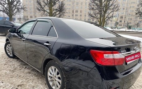 Toyota Camry, 2012 год, 1 470 000 рублей, 11 фотография