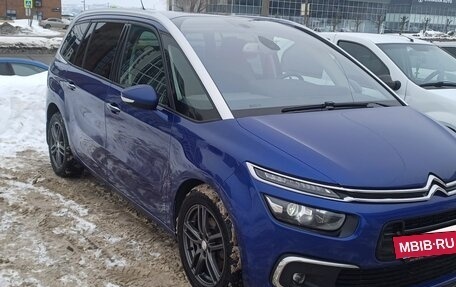 Citroen C4 Picasso II рестайлинг, 2017 год, 1 659 000 рублей, 3 фотография