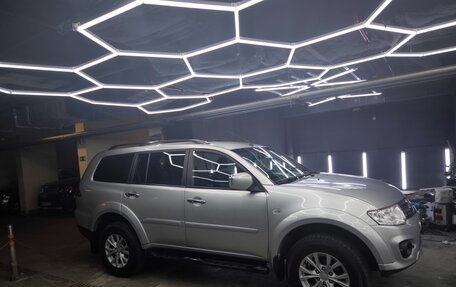 Mitsubishi Pajero Sport II рестайлинг, 2013 год, 1 500 000 рублей, 2 фотография