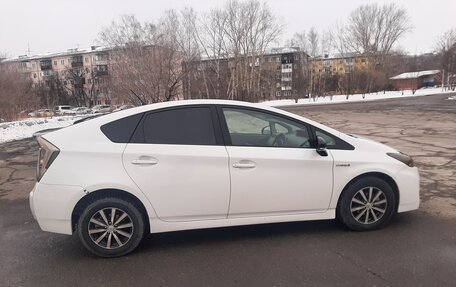 Toyota Prius, 2010 год, 1 100 000 рублей, 7 фотография