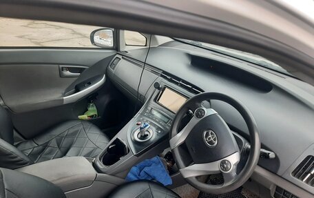 Toyota Prius, 2010 год, 1 100 000 рублей, 9 фотография