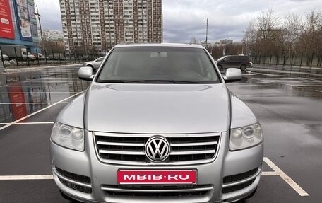 Volkswagen Touareg III, 2003 год, 780 000 рублей, 1 фотография