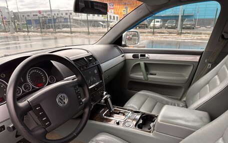 Volkswagen Touareg III, 2003 год, 780 000 рублей, 17 фотография