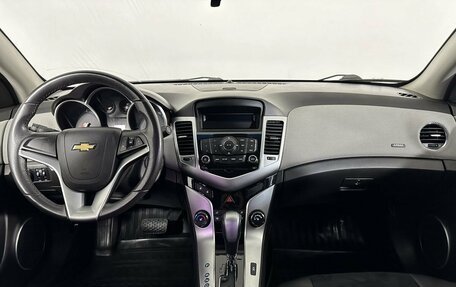 Chevrolet Cruze II, 2011 год, 840 000 рублей, 7 фотография