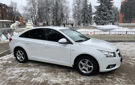 Chevrolet Cruze II, 2012 год, 999 999 рублей, 3 фотография