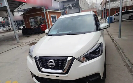 Nissan Kicks I, 2020 год, 1 400 000 рублей, 2 фотография