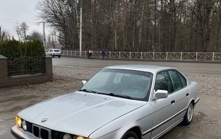 BMW 5 серия, 1991 год, 380 000 рублей, 1 фотография