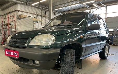 Chevrolet Niva I рестайлинг, 2005 год, 347 000 рублей, 1 фотография