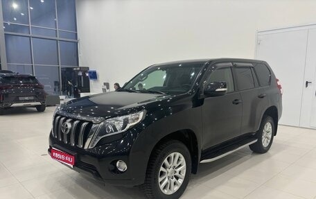 Toyota Land Cruiser Prado 150 рестайлинг 2, 2014 год, 4 000 000 рублей, 1 фотография