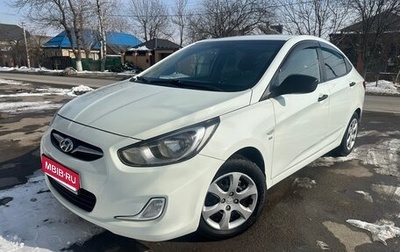 Hyundai Solaris II рестайлинг, 2012 год, 870 000 рублей, 1 фотография