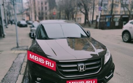 Honda Crosstour I рестайлинг, 2014 год, 2 300 000 рублей, 4 фотография