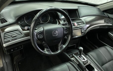 Honda Crosstour I рестайлинг, 2014 год, 2 300 000 рублей, 13 фотография