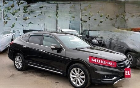 Honda Crosstour I рестайлинг, 2014 год, 2 300 000 рублей, 11 фотография