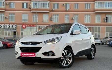 Hyundai ix35 I рестайлинг, 2013 год, 1 570 000 рублей, 2 фотография