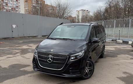 Mercedes-Benz V-Класс, 2024 год, 13 490 000 рублей, 2 фотография