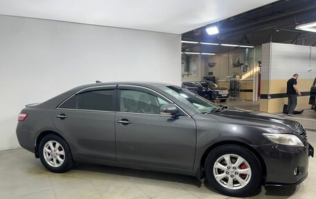 Toyota Camry, 2010 год, 950 000 рублей, 5 фотография