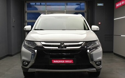 Mitsubishi Outlander III рестайлинг 3, 2017 год, 2 099 000 рублей, 1 фотография