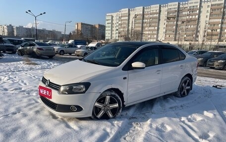 Volkswagen Polo VI (EU Market), 2012 год, 850 000 рублей, 1 фотография