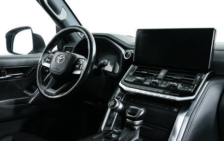 Toyota Land Cruiser, 2021 год, 10 498 000 рублей, 9 фотография
