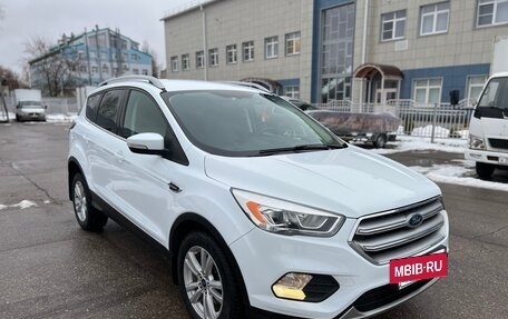 Ford Kuga III, 2016 год, 1 750 000 рублей, 5 фотография