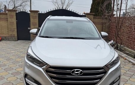 Hyundai Tucson III, 2018 год, 1 900 000 рублей, 6 фотография