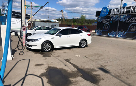 KIA Optima IV, 2017 год, 2 100 000 рублей, 2 фотография