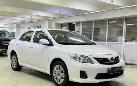 Toyota Corolla, 2011 год, 849 000 рублей, 3 фотография