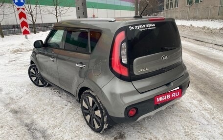 KIA Soul II рестайлинг, 2017 год, 1 100 000 рублей, 2 фотография