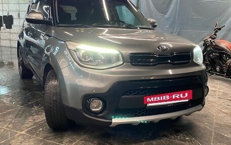 KIA Soul II рестайлинг, 2017 год, 1 100 000 рублей, 13 фотография