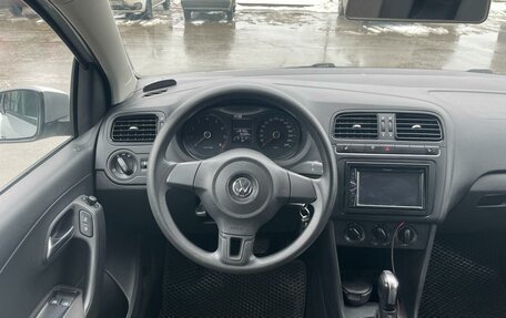 Volkswagen Polo VI (EU Market), 2012 год, 700 000 рублей, 10 фотография