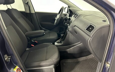 Volkswagen Polo VI (EU Market), 2011 год, 1 050 000 рублей, 14 фотография