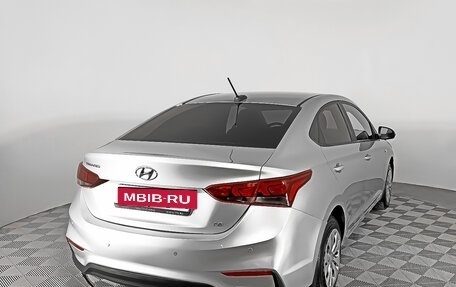 Hyundai Solaris II рестайлинг, 2018 год, 1 049 950 рублей, 5 фотография