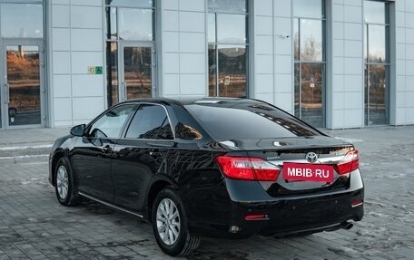 Toyota Camry, 2011 год, 1 600 000 рублей, 7 фотография