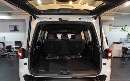 Toyota Land Cruiser, 2024 год, 12 299 000 рублей, 8 фотография