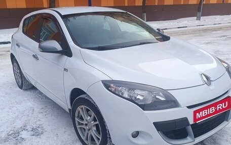 Renault Megane III, 2012 год, 799 000 рублей, 6 фотография