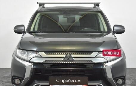 Mitsubishi Outlander III рестайлинг 3, 2019 год, 1 799 000 рублей, 2 фотография