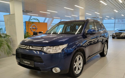 Mitsubishi Outlander III рестайлинг 3, 2013 год, 1 275 000 рублей, 1 фотография