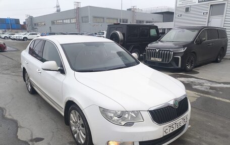 Skoda Superb III рестайлинг, 2011 год, 1 195 000 рублей, 3 фотография