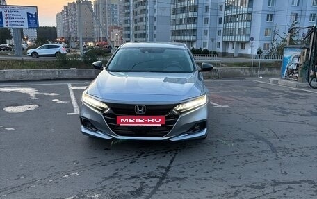 Honda Accord IX рестайлинг, 2020 год, 2 700 000 рублей, 12 фотография