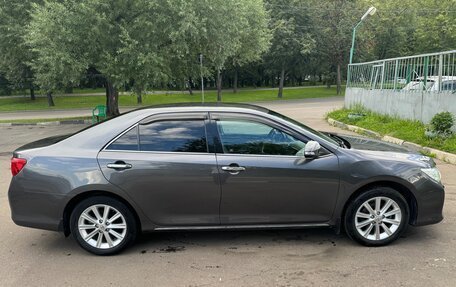 Toyota Camry, 2014 год, 1 700 000 рублей, 4 фотография