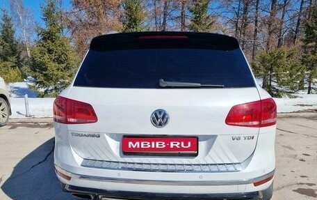 Volkswagen Touareg III, 2016 год, 3 275 000 рублей, 3 фотография