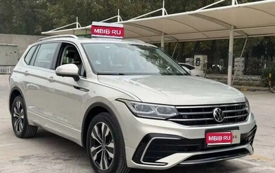 Volkswagen Tiguan II, 2022 год, 3 650 000 рублей, 1 фотография