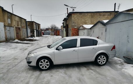 Opel Astra H, 2011 год, 655 000 рублей, 2 фотография